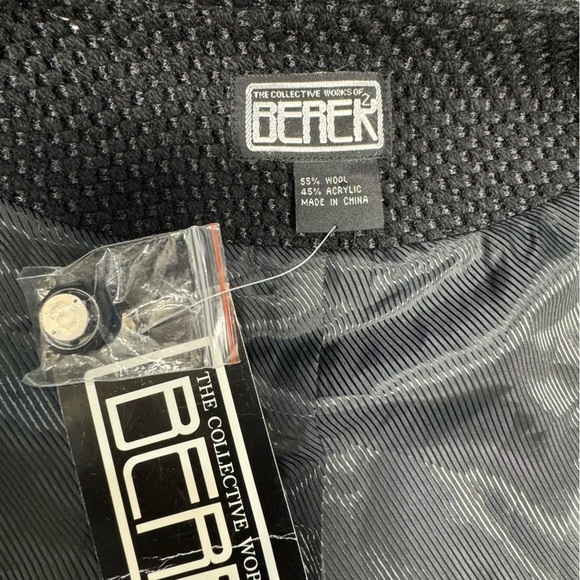 The Collective Works of Bereks 2 Black Evening Jacket Heavily adorned with jewel - Picture 9 of 10